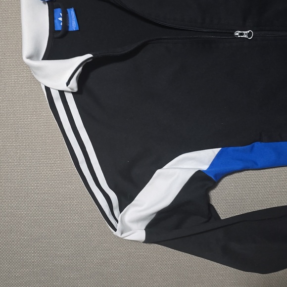Adidas Track Jacket Youth Size Medium Black,Blue,White - Picture 5 of 15
